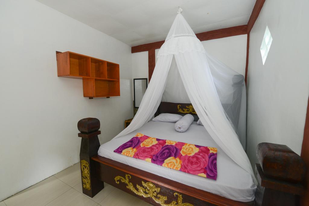 Batu Kapal Guest House & Jungle Trekking Bukit Lawang Dış mekan fotoğraf